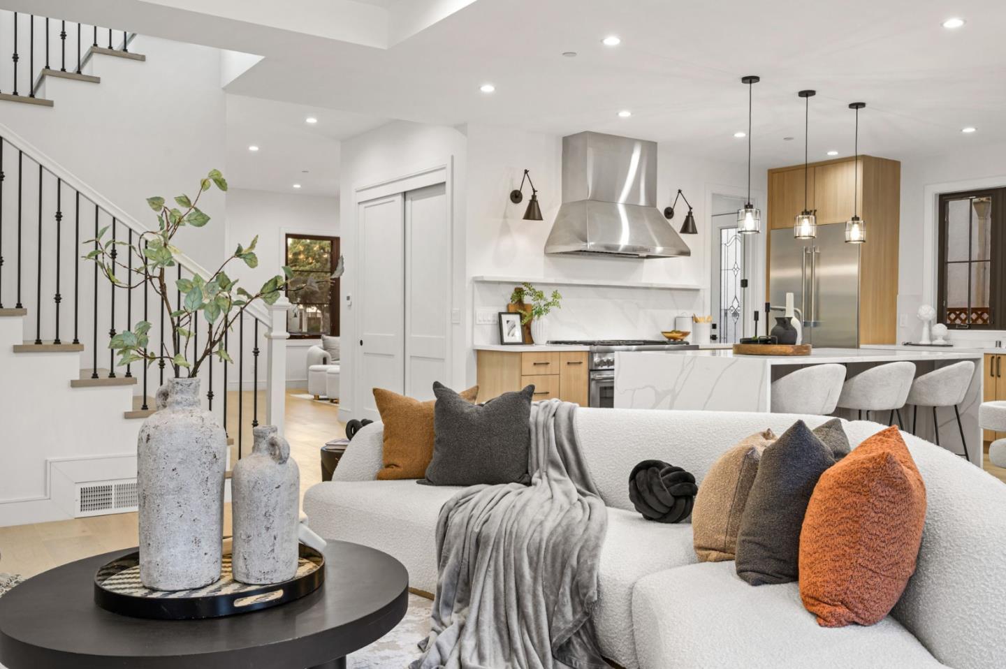 Detail Gallery Image 21 of 109 For 1124 Pine Ave, San Jose,  CA 95125 - 4 Beds | 4/1 Baths