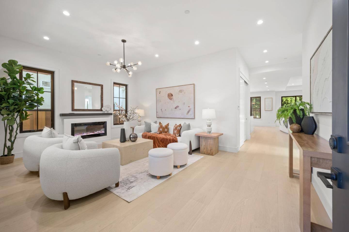 Detail Gallery Image 23 of 109 For 1124 Pine Ave, San Jose,  CA 95125 - 4 Beds | 4/1 Baths