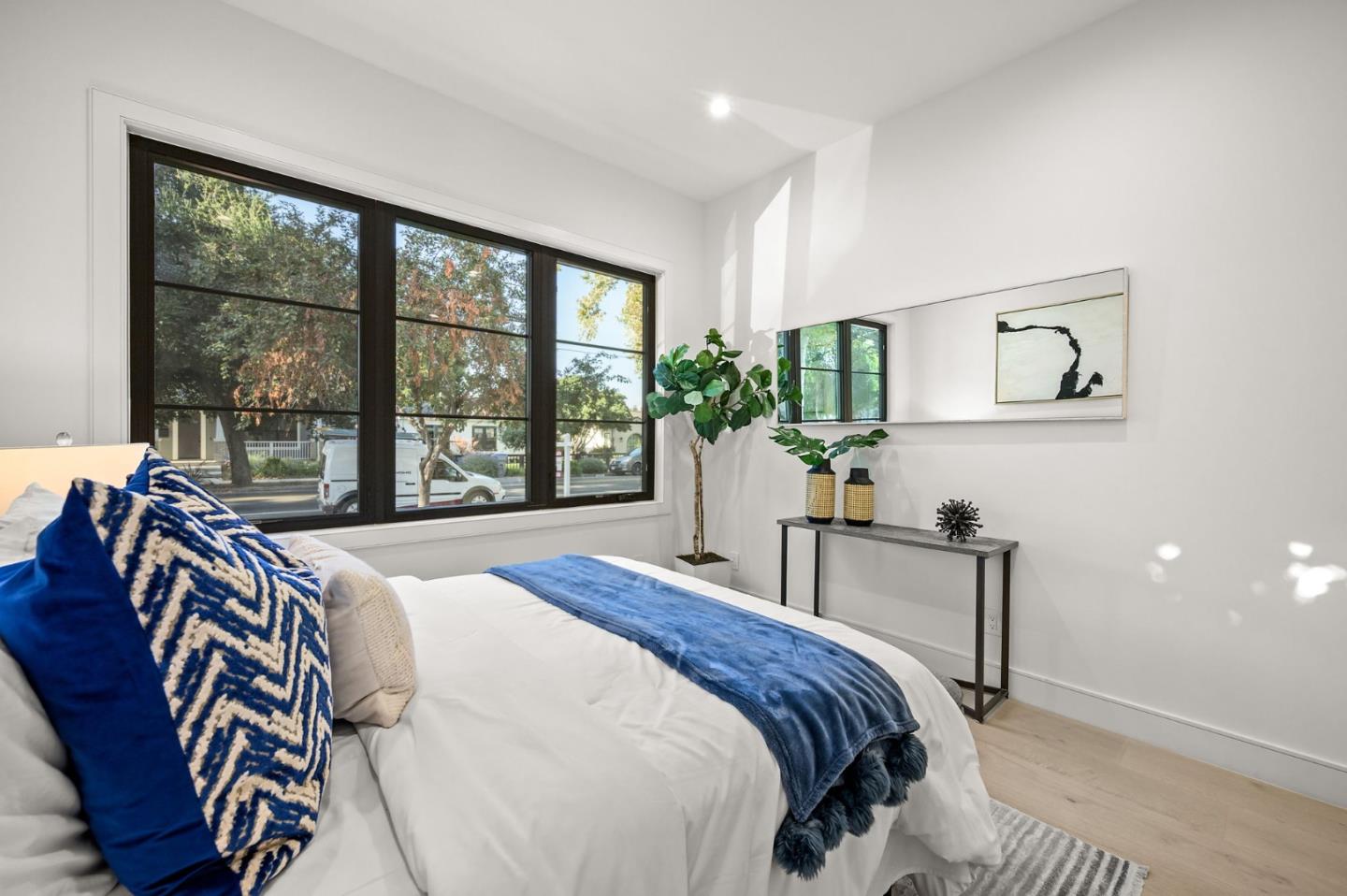 Detail Gallery Image 32 of 109 For 1124 Pine Ave, San Jose,  CA 95125 - 4 Beds | 4/1 Baths