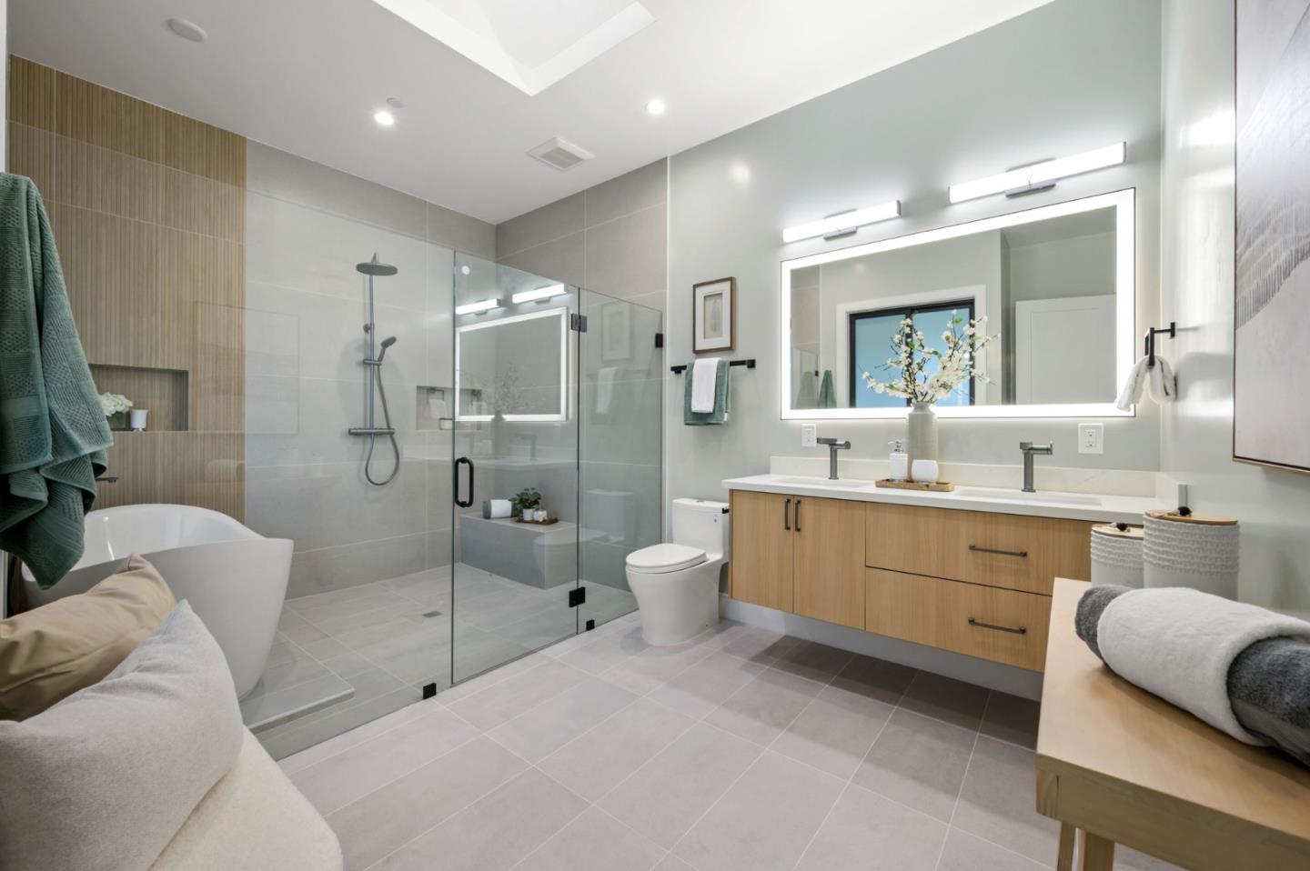 Detail Gallery Image 53 of 109 For 1124 Pine Ave, San Jose,  CA 95125 - 4 Beds | 4/1 Baths