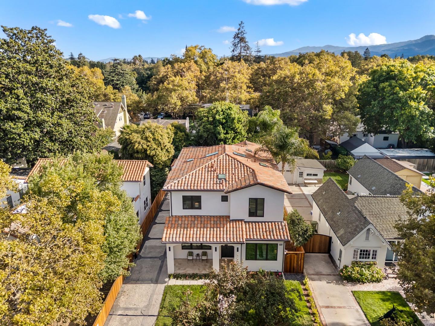 Detail Gallery Image 89 of 109 For 1124 Pine Ave, San Jose,  CA 95125 - 4 Beds | 4/1 Baths