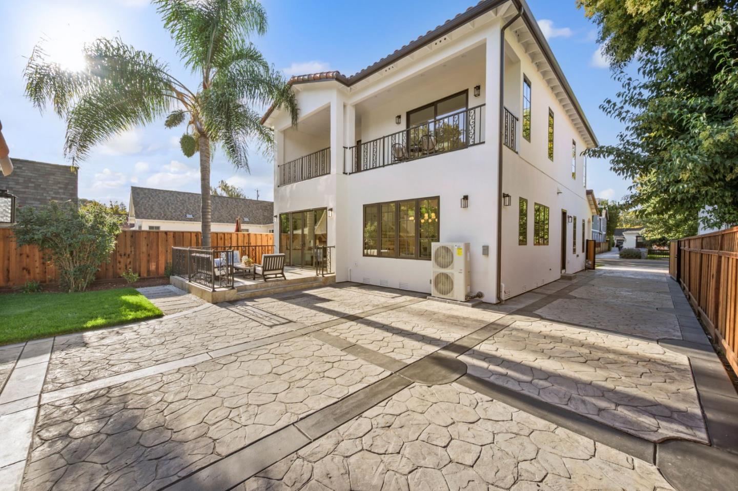 Detail Gallery Image 93 of 109 For 1124 Pine Ave, San Jose,  CA 95125 - 4 Beds | 4/1 Baths