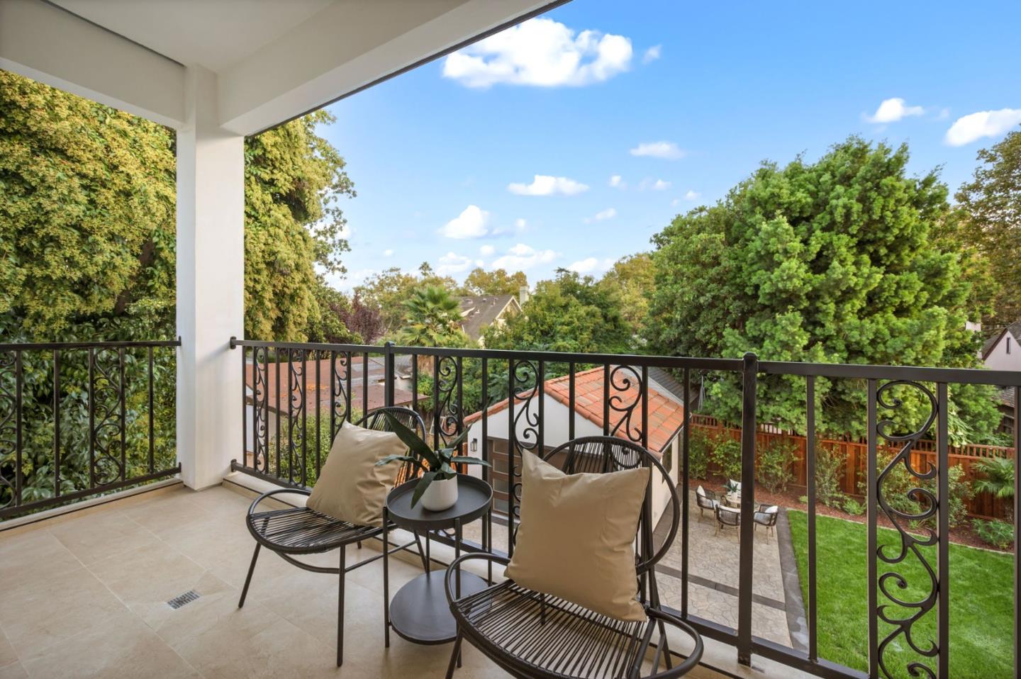 Detail Gallery Image 94 of 109 For 1124 Pine Ave, San Jose,  CA 95125 - 4 Beds | 4/1 Baths