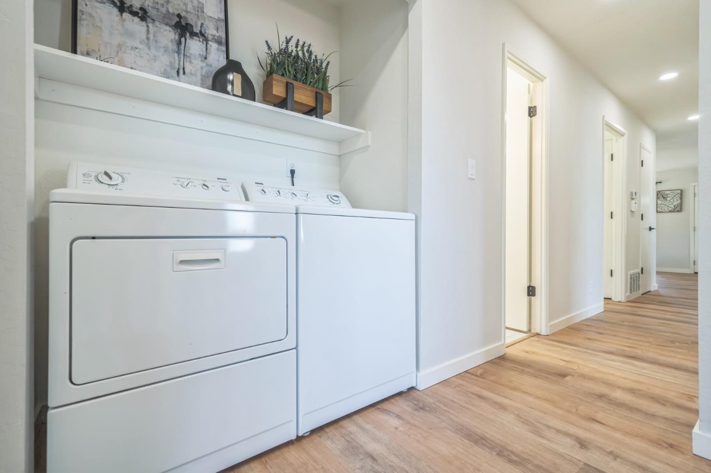 Detail Gallery Image 33 of 38 For 54 Buckelew, Sausalito,  CA 94965 - 4 Beds | 2 Baths