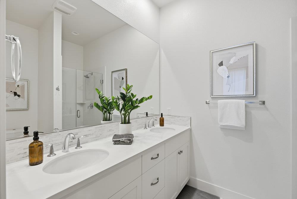 Detail Gallery Image 20 of 41 For 254 Terraine St, San Jose,  CA 95110 - 2 Beds | 2/1 Baths
