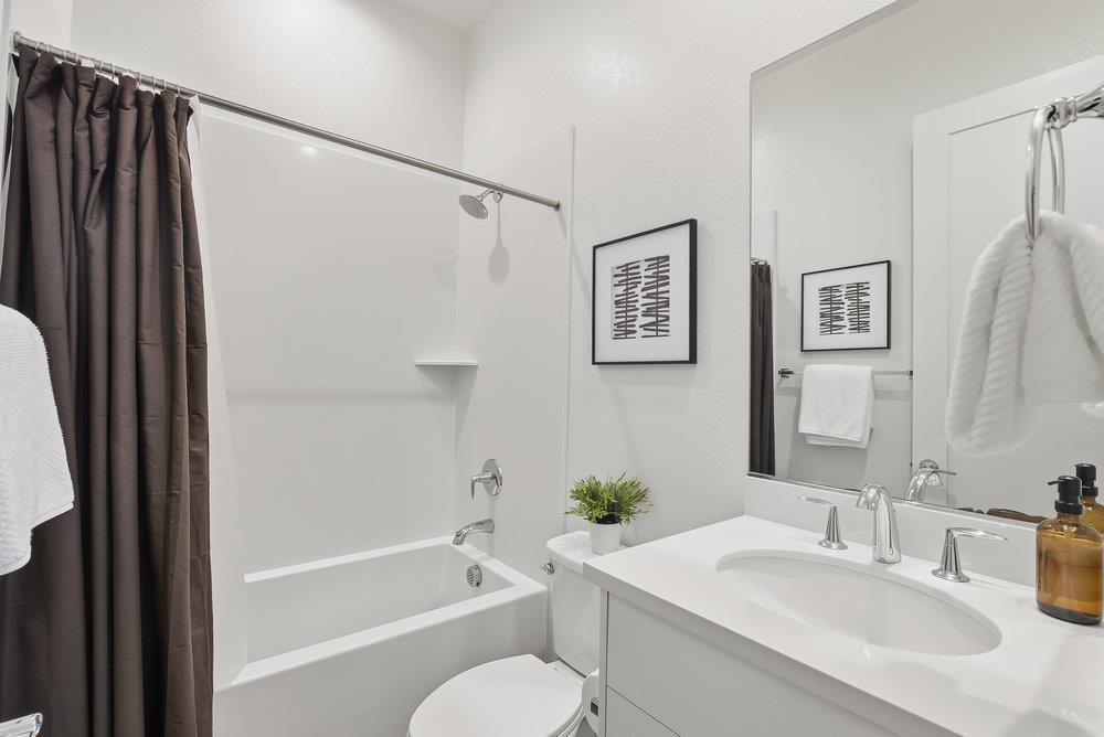 Detail Gallery Image 24 of 41 For 254 Terraine St, San Jose,  CA 95110 - 2 Beds | 2/1 Baths