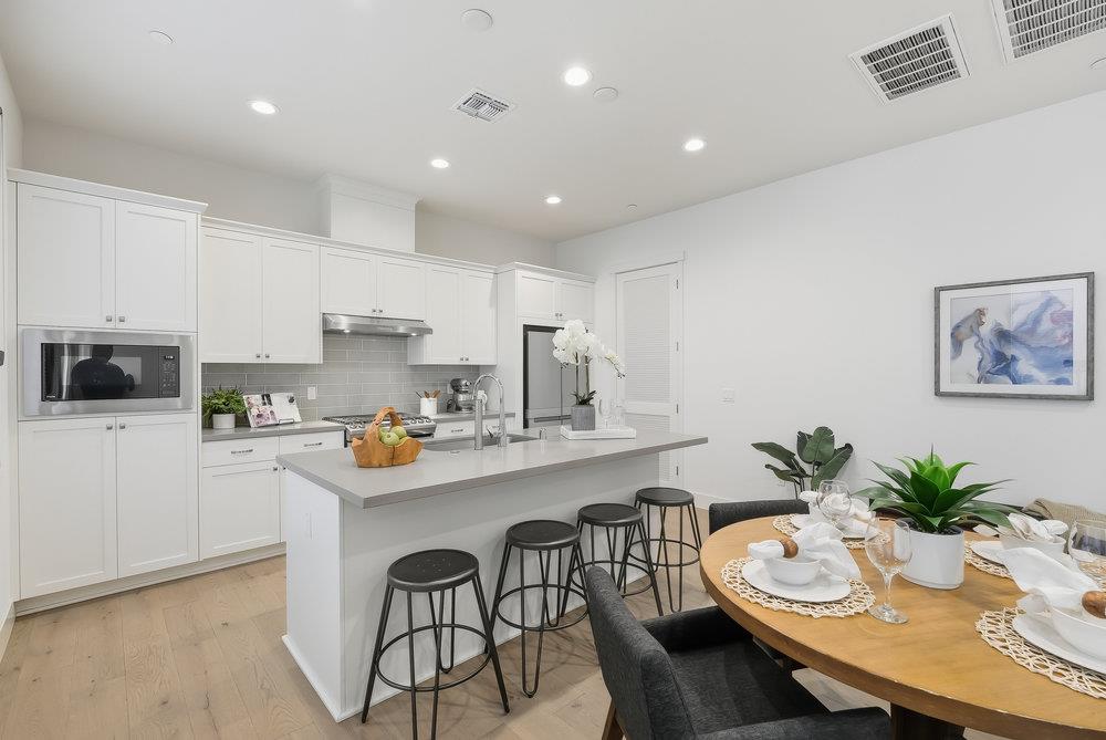 Detail Gallery Image 7 of 41 For 254 Terraine St, San Jose,  CA 95110 - 2 Beds | 2/1 Baths