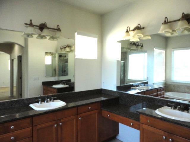 Detail Gallery Image 23 of 27 For 6060 Dalton Way, San Ramon,  CA 94582 - 4 Beds | 3 Baths