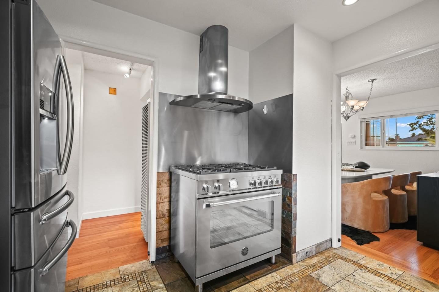 Detail Gallery Image 13 of 36 For 1364 Linton St, San Leandro,  CA 94577 - 3 Beds | 1 Baths