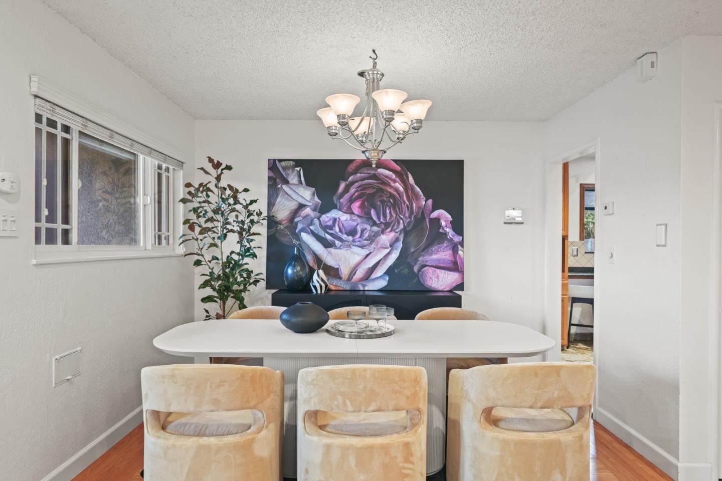 Detail Gallery Image 4 of 36 For 1364 Linton St, San Leandro,  CA 94577 - 3 Beds | 1 Baths