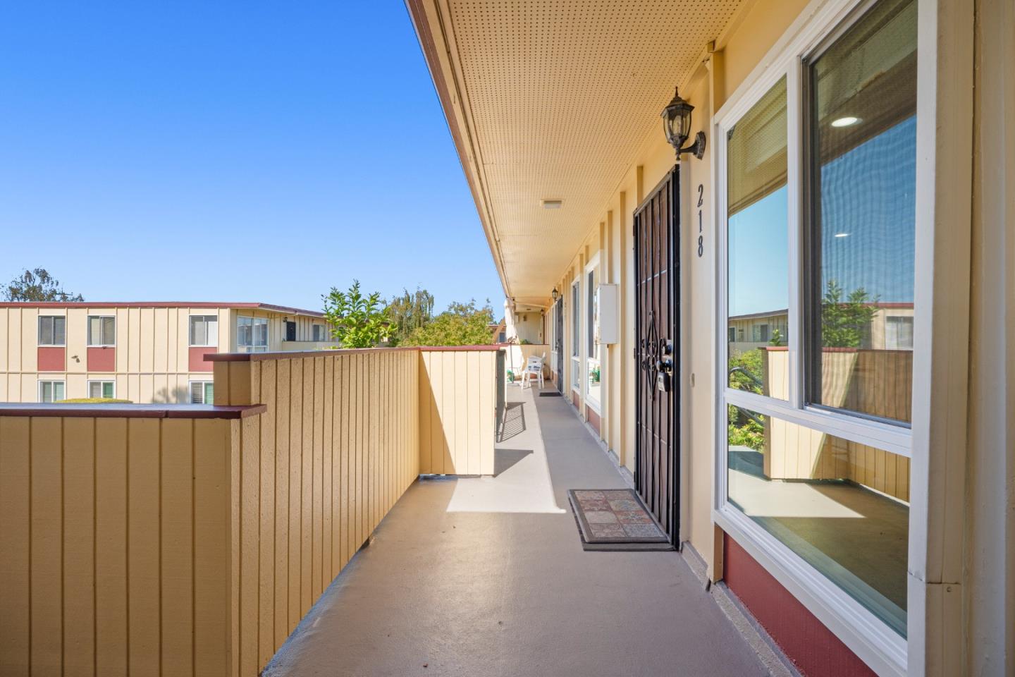 Detail Gallery Image 17 of 20 For 3045 Los Prados St #218,  San Mateo,  CA 94403 - 2 Beds | 2 Baths