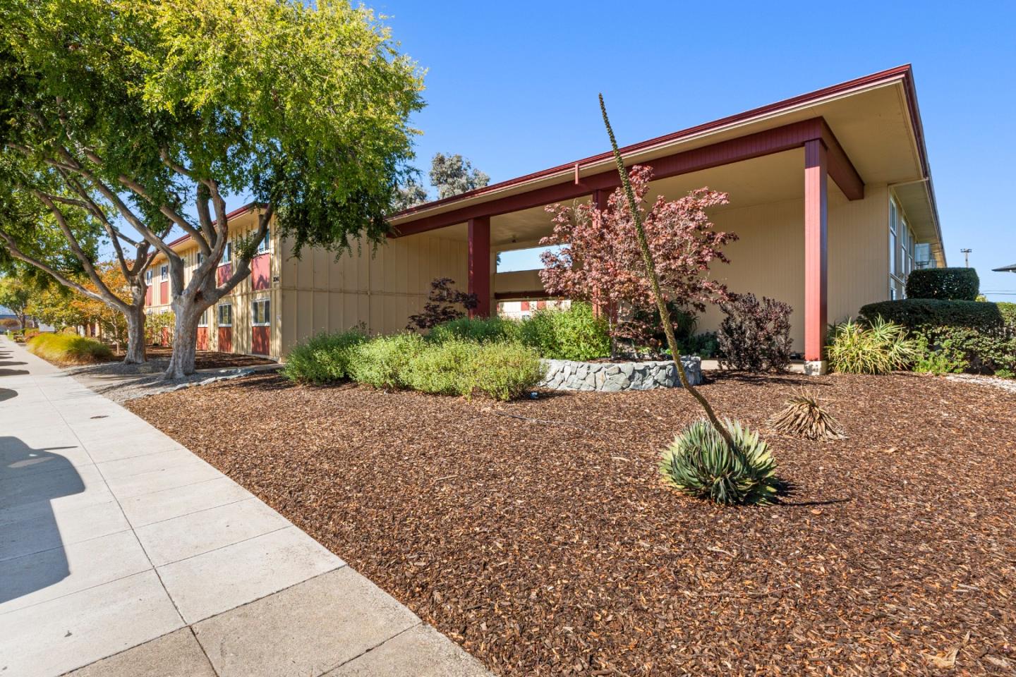 Detail Gallery Image 18 of 20 For 3045 Los Prados St #218,  San Mateo,  CA 94403 - 2 Beds | 2 Baths