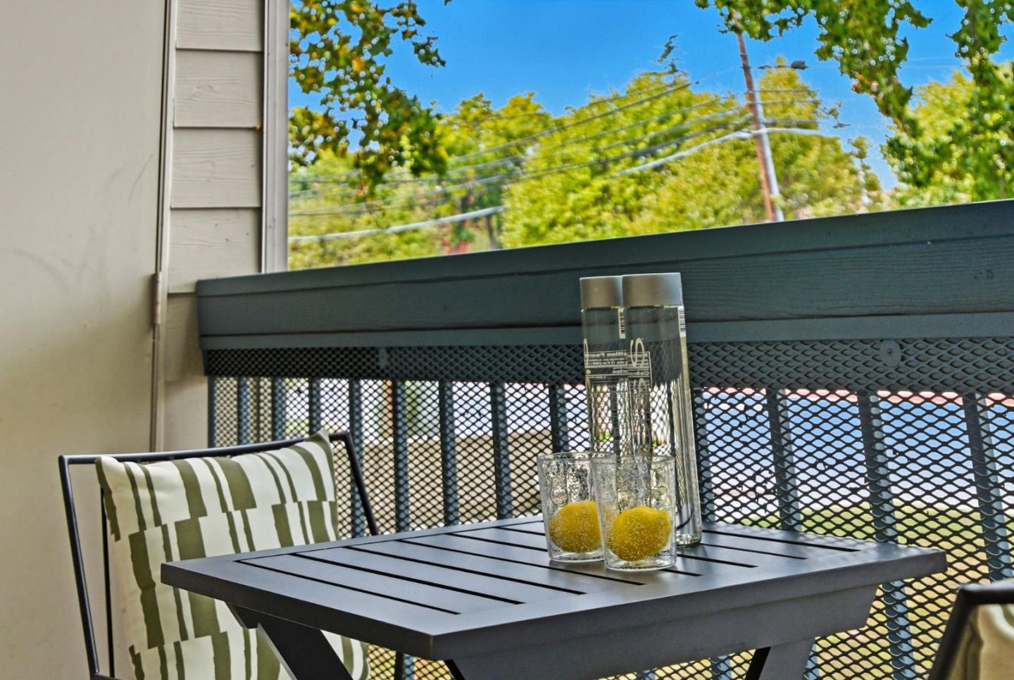 Detail Gallery Image 16 of 37 For 35 W 20th Ave #113,  San Mateo,  CA 94403 - 2 Beds | 2 Baths