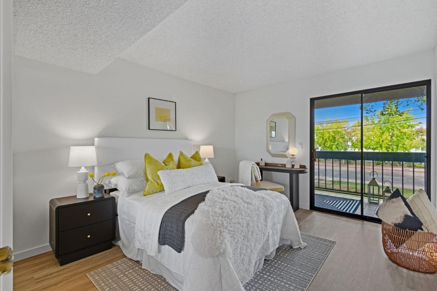 Detail Gallery Image 23 of 37 For 35 W 20th Ave #113,  San Mateo,  CA 94403 - 2 Beds | 2 Baths