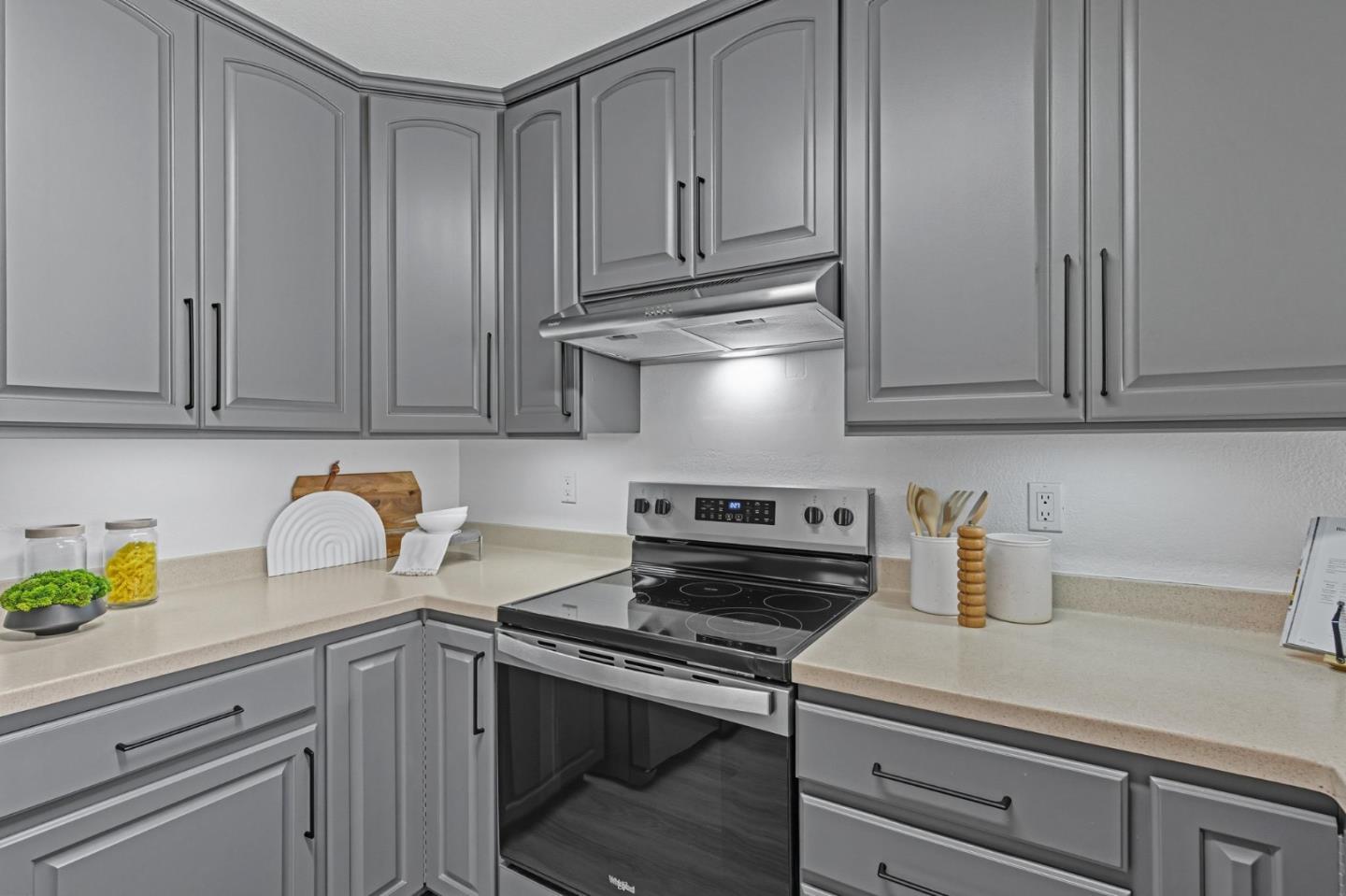 Detail Gallery Image 6 of 37 For 35 W 20th Ave #113,  San Mateo,  CA 94403 - 2 Beds | 2 Baths