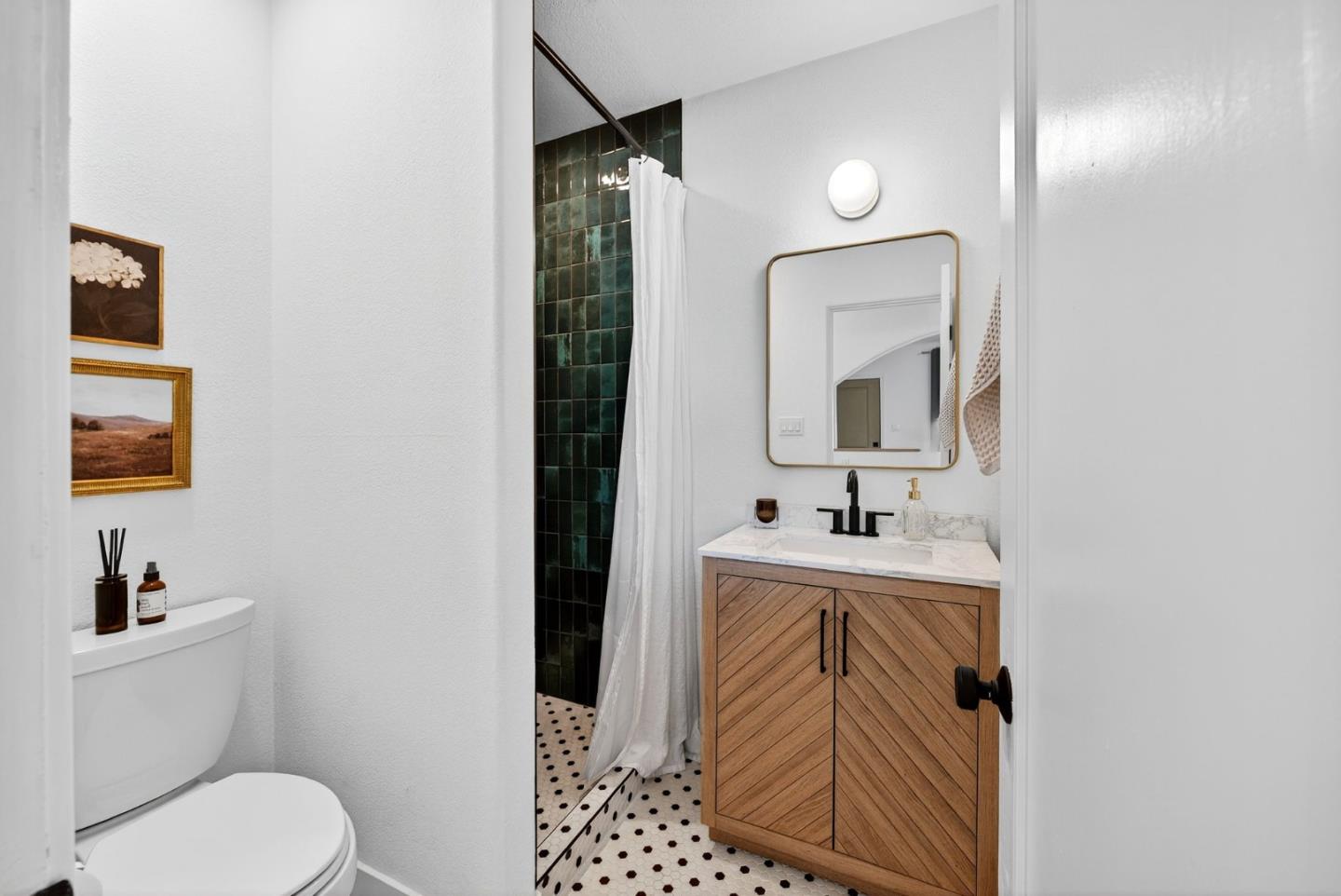 Detail Gallery Image 17 of 28 For 916 Melrose Ave, Santa Cruz,  CA 95062 - 2 Beds | 2 Baths