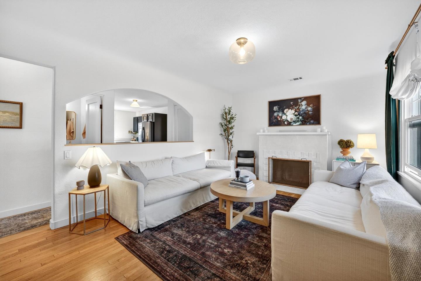 Detail Gallery Image 3 of 28 For 916 Melrose Ave, Santa Cruz,  CA 95062 - 2 Beds | 2 Baths