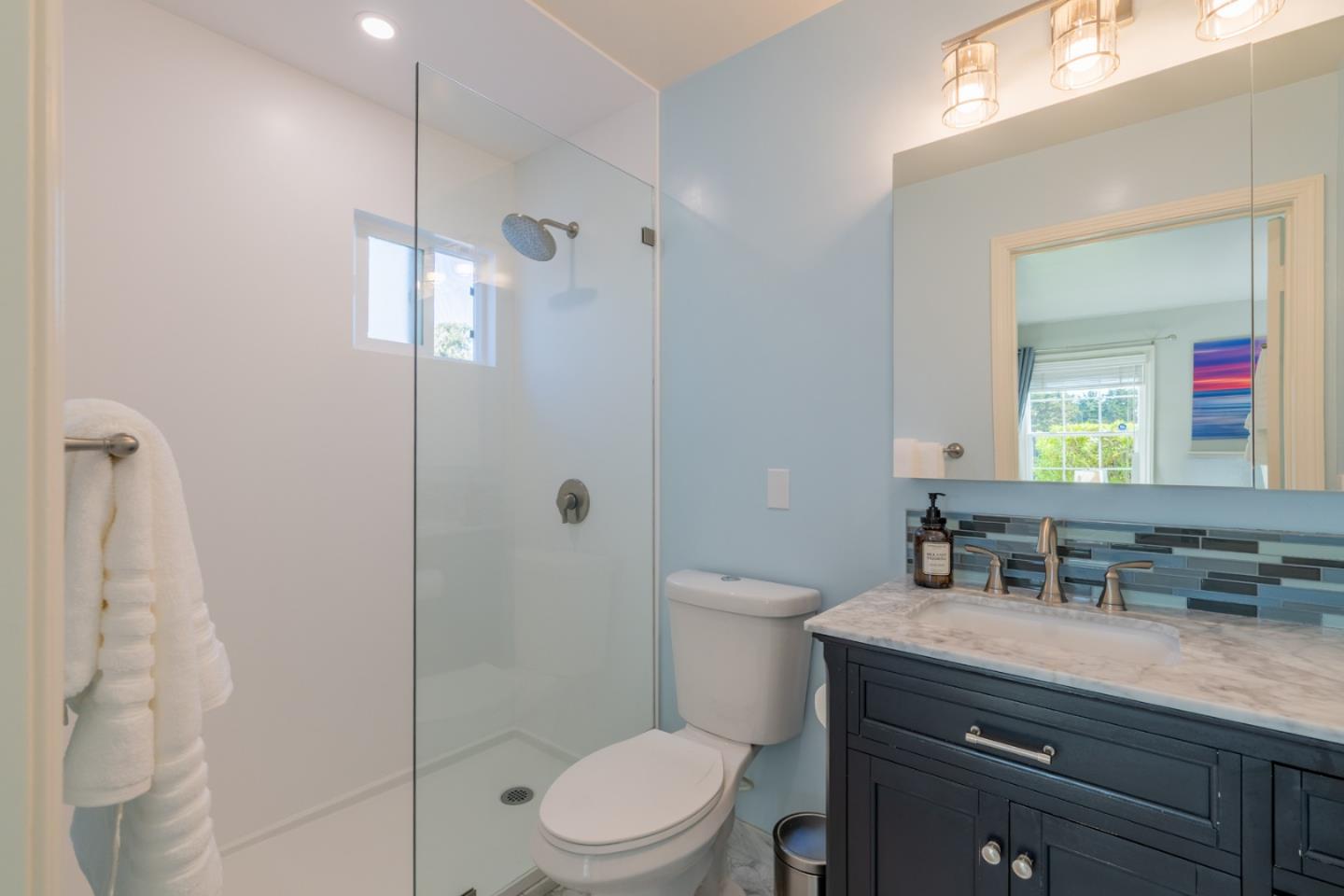 Detail Gallery Image 15 of 32 For 1043 Mission Rd, Pebble Beach,  CA 93953 - 4 Beds | 2/1 Baths