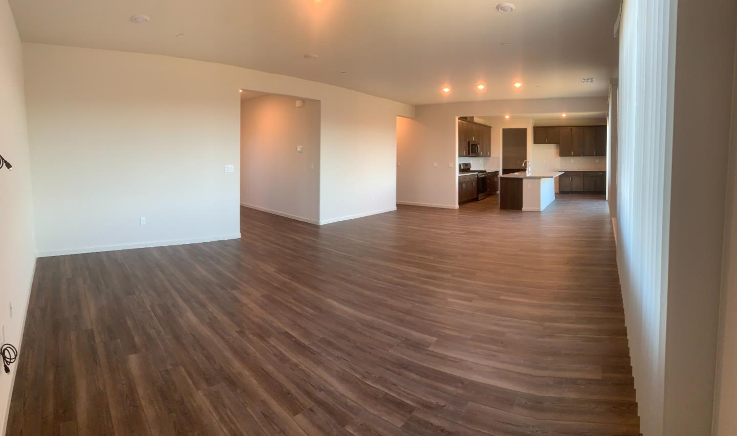 Detail Gallery Image 10 of 29 For 1140 Morningside Pl, Dixon,  CA 95620 - 5 Beds | 3 Baths