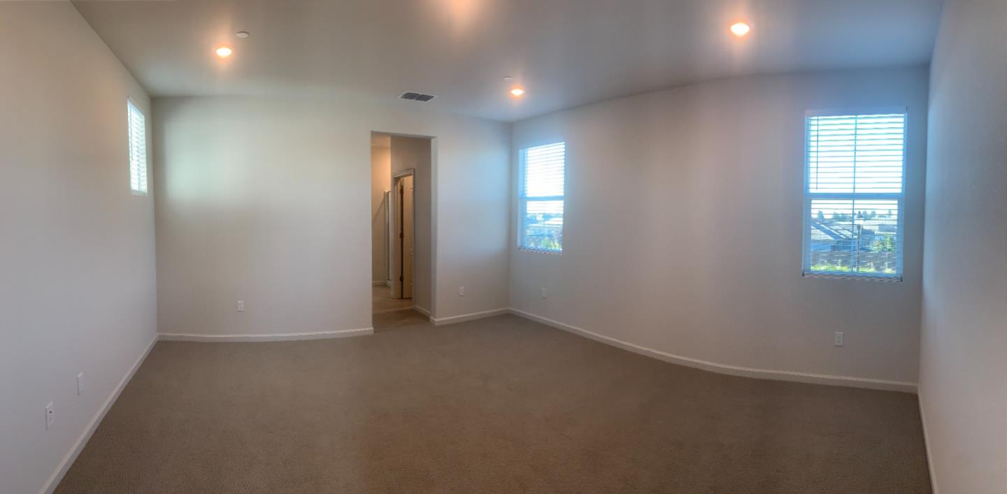 Detail Gallery Image 11 of 29 For 1140 Morningside Pl, Dixon,  CA 95620 - 5 Beds | 3 Baths