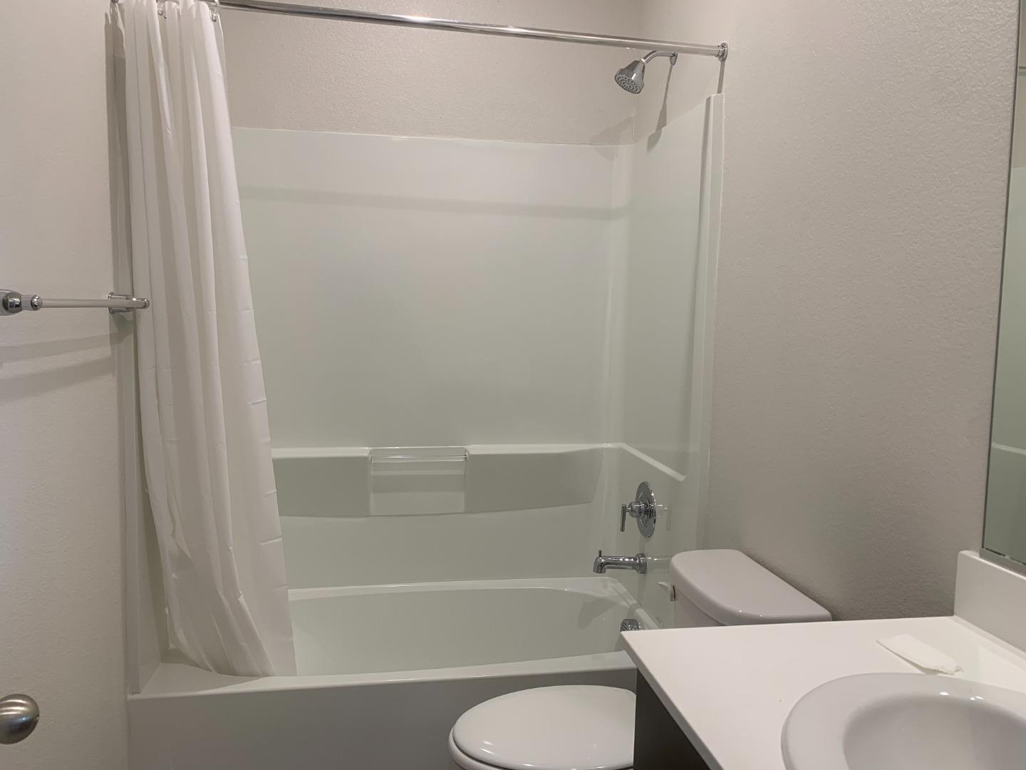 Detail Gallery Image 16 of 29 For 1140 Morningside Pl, Dixon,  CA 95620 - 5 Beds | 3 Baths