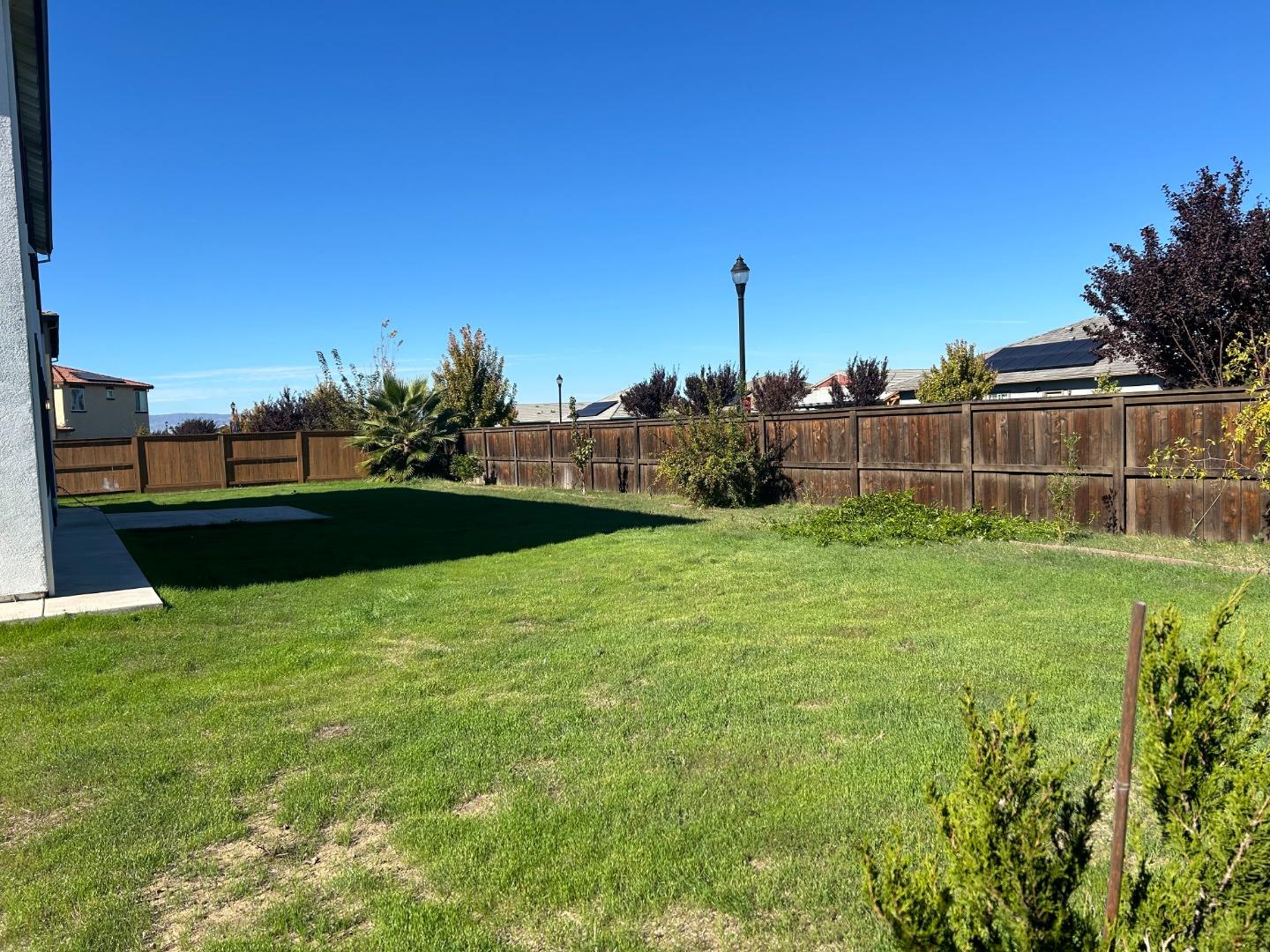 Detail Gallery Image 24 of 29 For 1140 Morningside Pl, Dixon,  CA 95620 - 5 Beds | 3 Baths