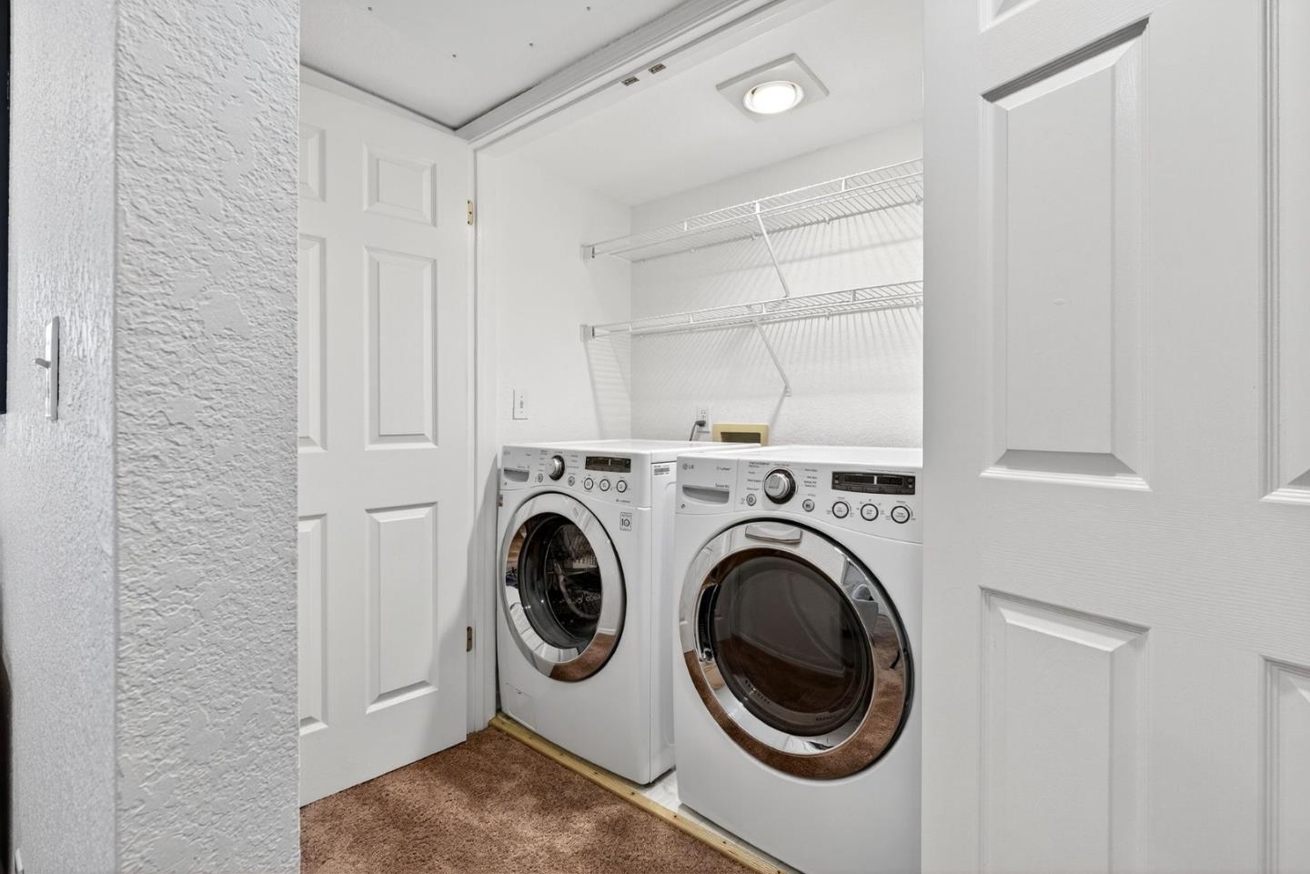 Detail Gallery Image 14 of 18 For 2559 Alveswood Cir, San Jose,  CA 95131 - 2 Beds | 2 Baths