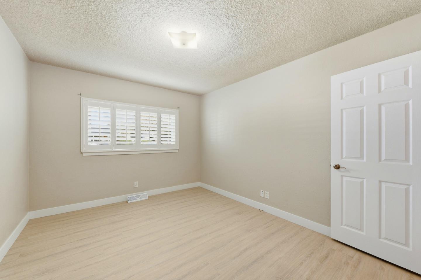 Detail Gallery Image 18 of 35 For 15018 San Pablo Ave, San Jose,  CA 95127 - 3 Beds | 2/1 Baths