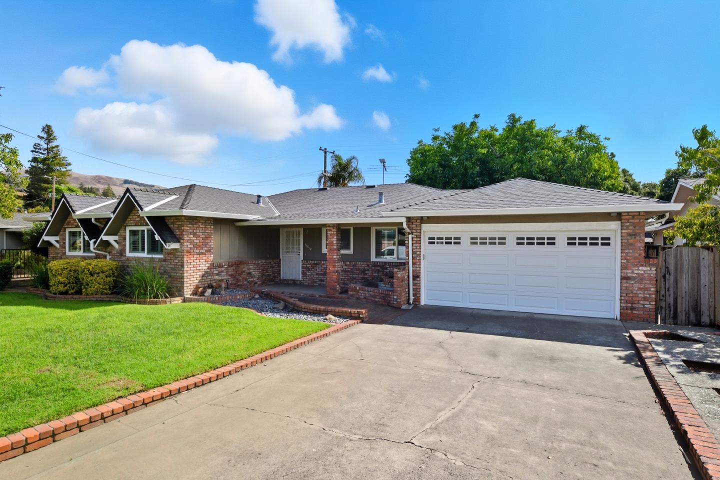 Detail Gallery Image 3 of 35 For 15018 San Pablo Ave, San Jose,  CA 95127 - 3 Beds | 2/1 Baths