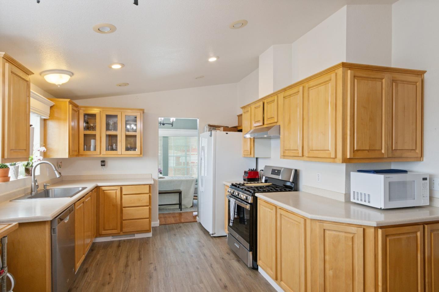 Detail Gallery Image 14 of 42 For 1900 Highway 1 #104,  Moss Landing,  CA 95039 - 3 Beds | 2 Baths
