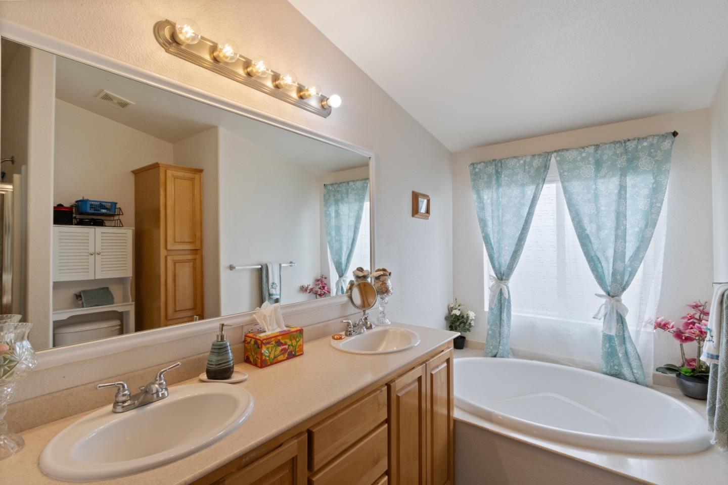 Detail Gallery Image 22 of 42 For 1900 Highway 1 #104,  Moss Landing,  CA 95039 - 3 Beds | 2 Baths