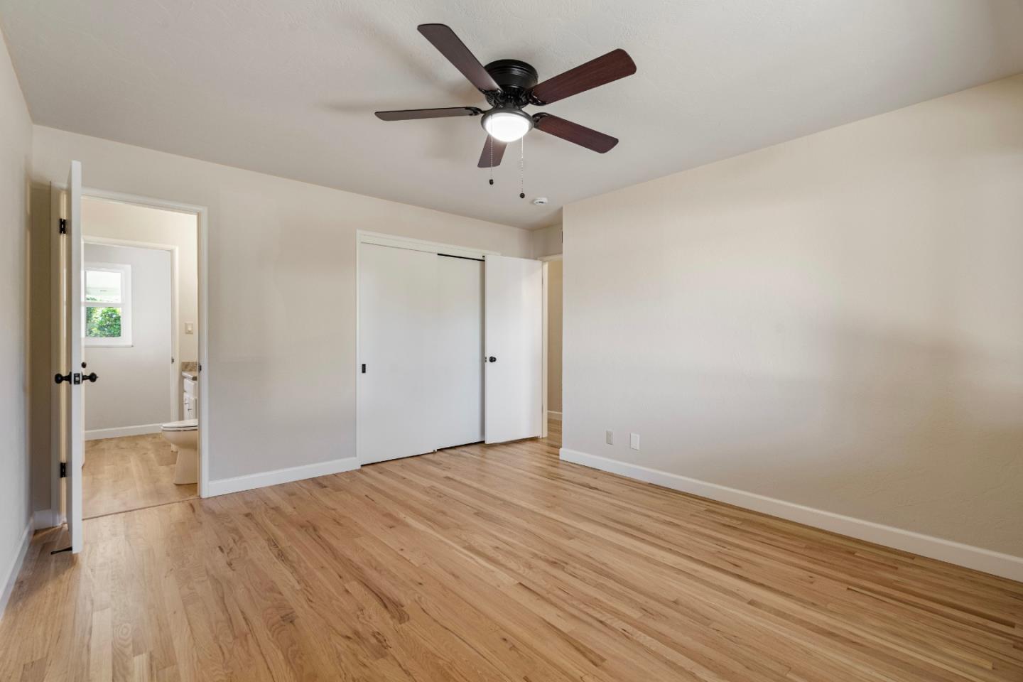 Detail Gallery Image 21 of 36 For 1001 Monterey St, Hollister,  CA 95023 - 3 Beds | 2 Baths