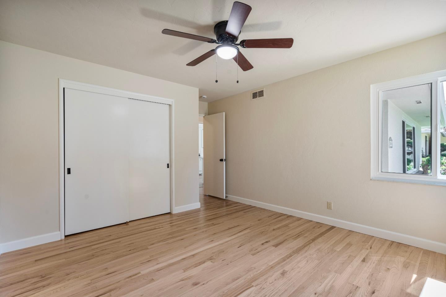 Detail Gallery Image 27 of 36 For 1001 Monterey St, Hollister,  CA 95023 - 3 Beds | 2 Baths