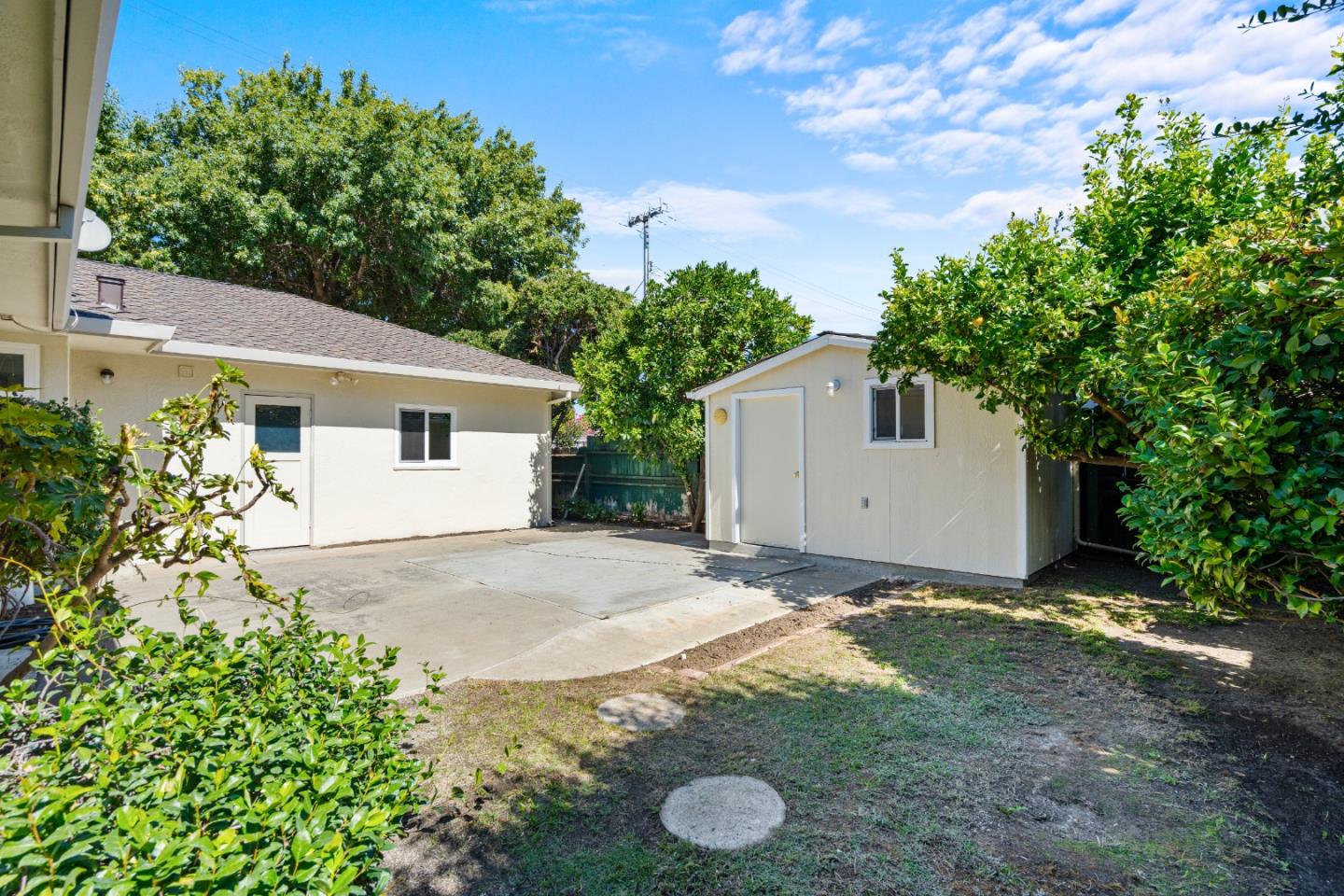 Detail Gallery Image 33 of 36 For 1001 Monterey St, Hollister,  CA 95023 - 3 Beds | 2 Baths