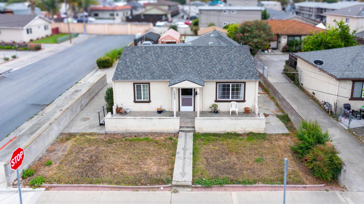 Detail Gallery Image 2 of 38 For 1622 Perry Ct, San Jose,  CA 95116 - 2 Beds | 1 Baths