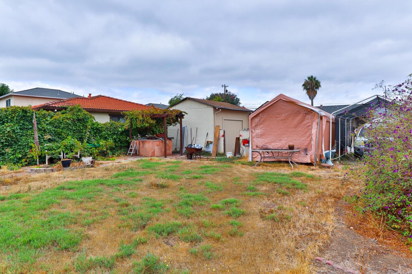 Detail Gallery Image 33 of 38 For 1622 Perry Ct, San Jose,  CA 95116 - 2 Beds | 1 Baths
