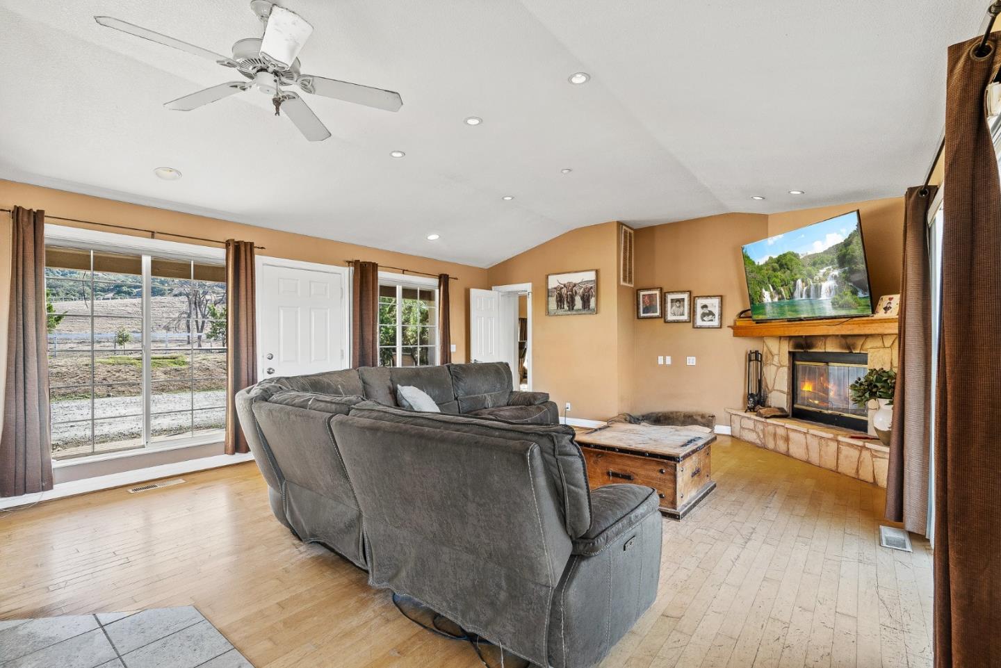 350 San Benancio Road, Salinas, CA, 93908