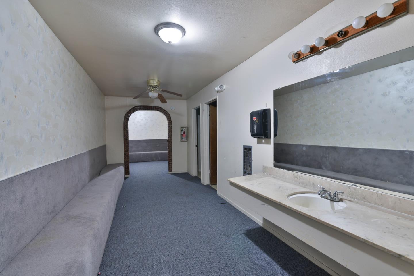 Detail Gallery Image 18 of 26 For 1299 Leigh Ave, San Jose,  CA 95126 - – Beds | – Baths