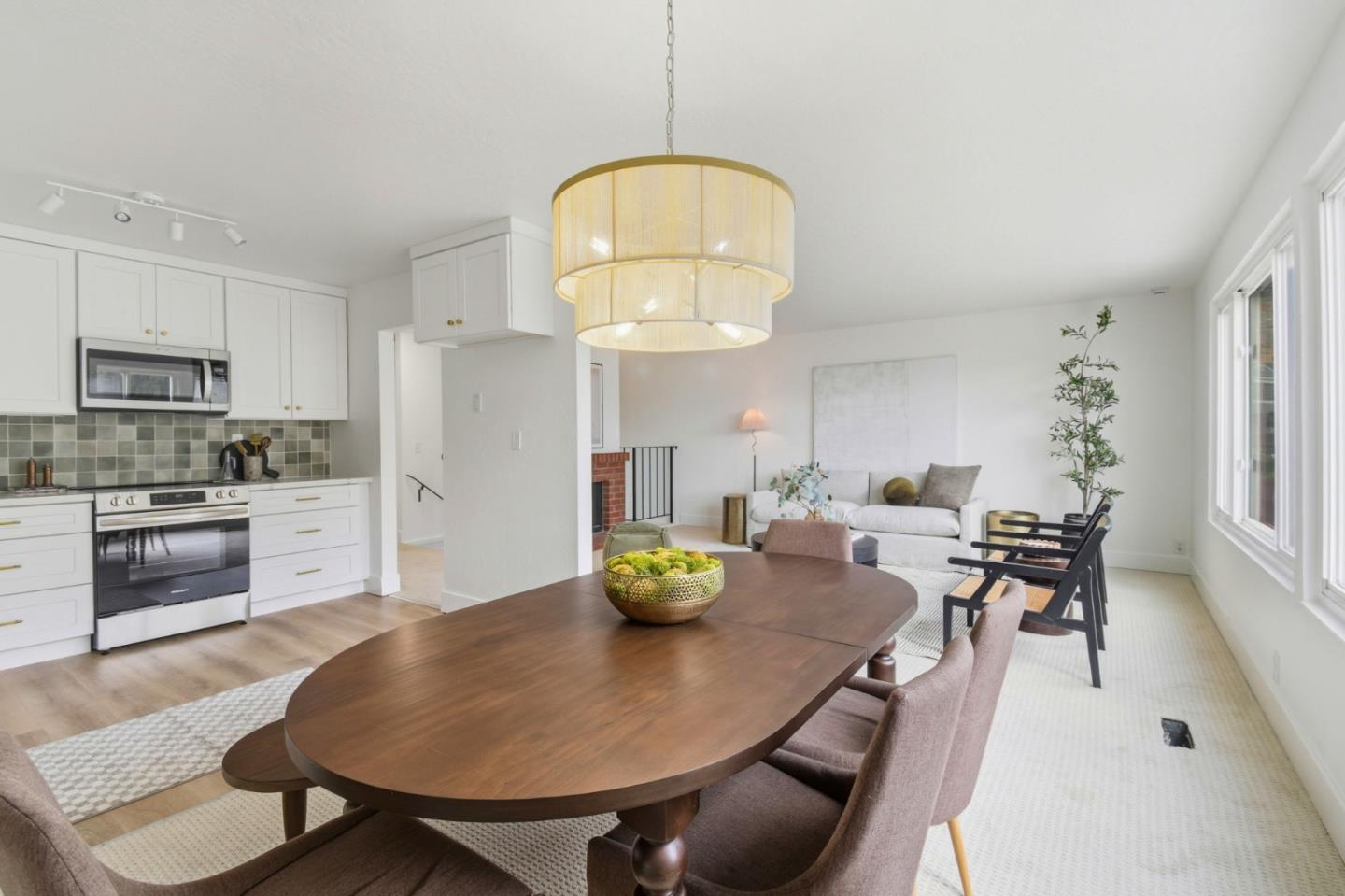 Detail Gallery Image 8 of 28 For 626 Price St, Daly City,  CA 94014 - 2 Beds | 2 Baths