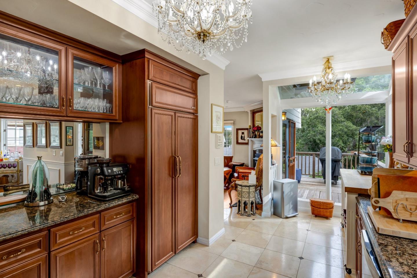 Detail Gallery Image 11 of 54 For 127 16th St, Pacific Grove,  CA 93950 - 3 Beds | 4 Baths