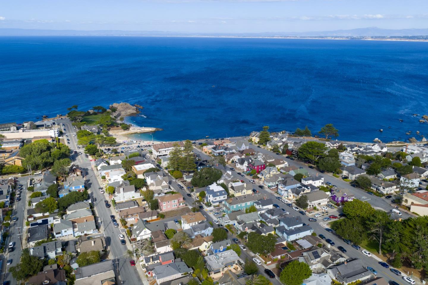 Detail Gallery Image 41 of 54 For 127 16th St, Pacific Grove,  CA 93950 - 3 Beds | 4 Baths