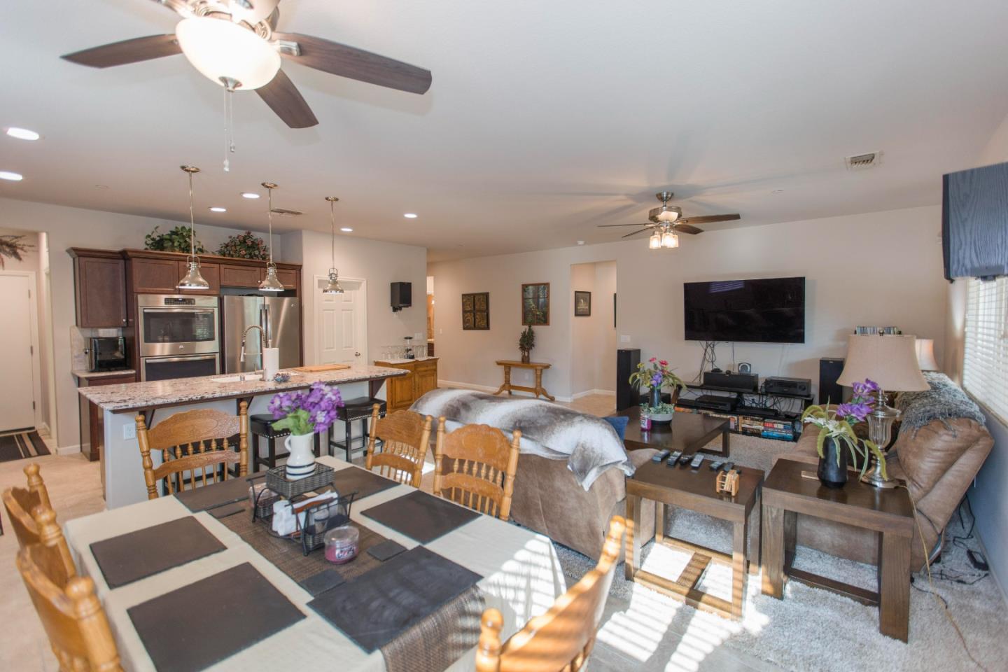 Detail Gallery Image 10 of 46 For 3776 Saginaw Ave, Clovis,  CA 93619 - 3 Beds | 3 Baths