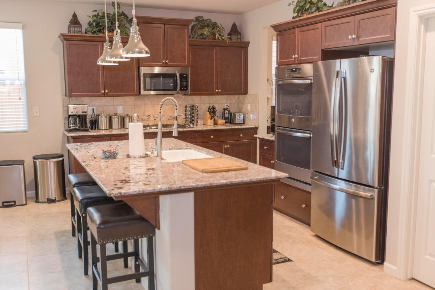 Detail Gallery Image 16 of 46 For 3776 Saginaw Ave, Clovis,  CA 93619 - 3 Beds | 3 Baths