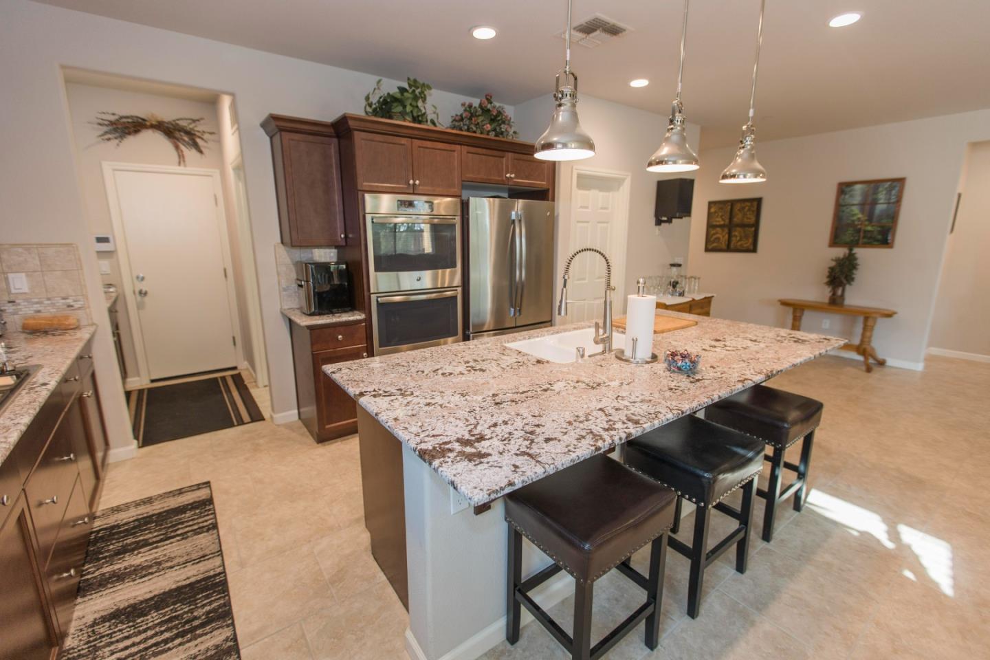 Detail Gallery Image 17 of 46 For 3776 Saginaw Ave, Clovis,  CA 93619 - 3 Beds | 3 Baths