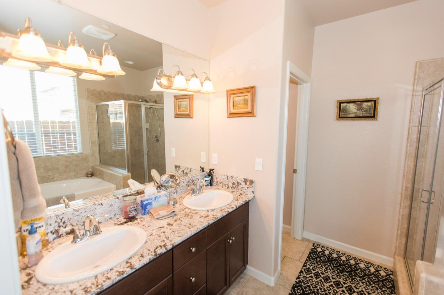 Detail Gallery Image 24 of 46 For 3776 Saginaw Ave, Clovis,  CA 93619 - 3 Beds | 3 Baths