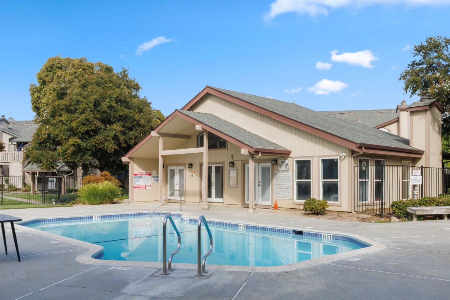 Detail Gallery Image 23 of 26 For 1227 Coyote Creek Ct, San Jose,  CA 95116 - 1 Beds | 1 Baths