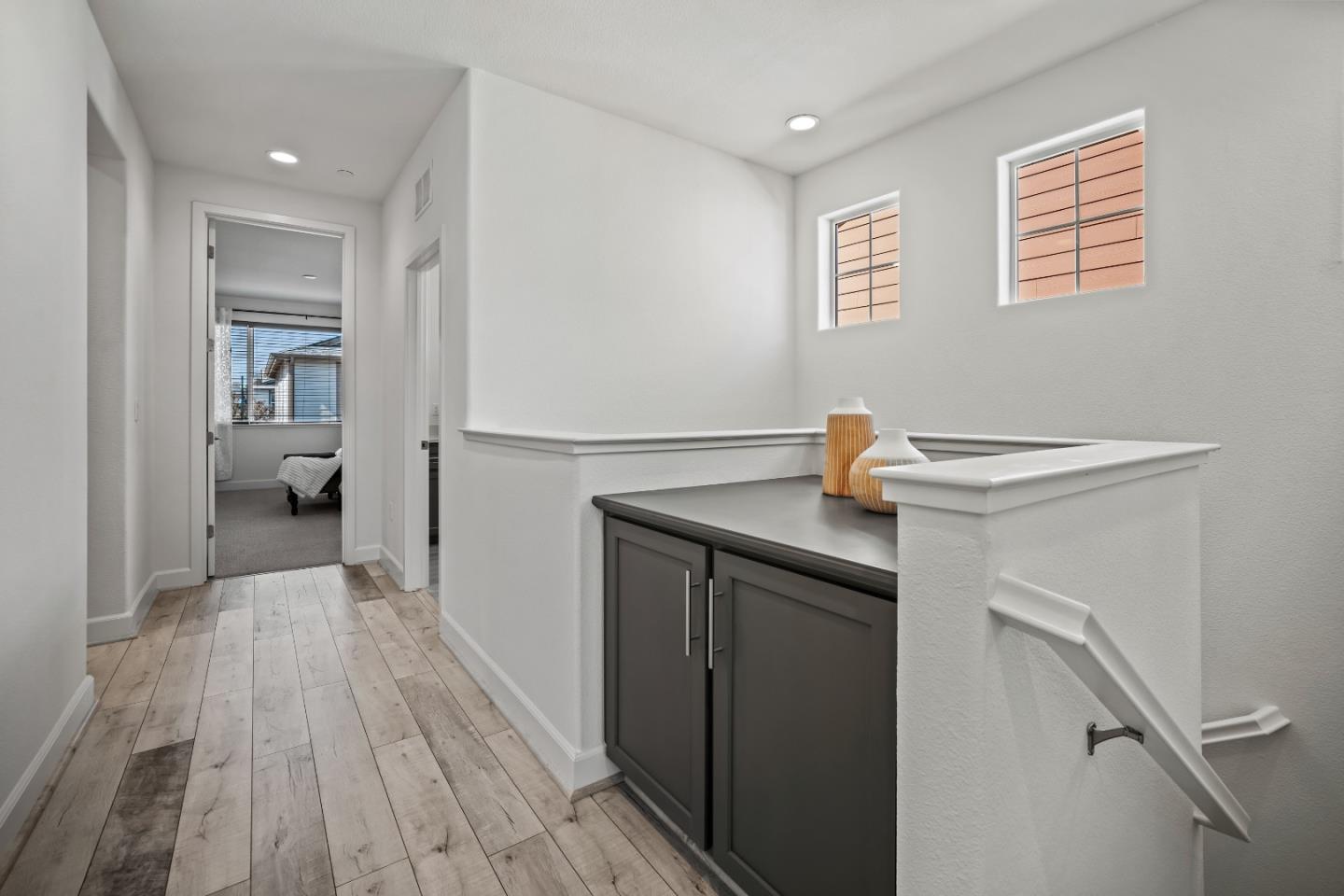 Detail Gallery Image 26 of 40 For 2721 Parkview Way, Marina,  CA 93933 - 4 Beds | 2/1 Baths