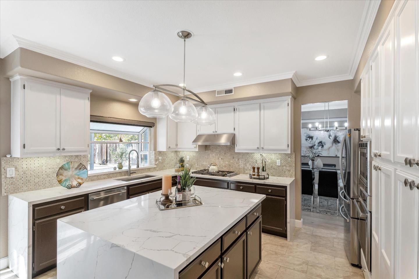 Detail Gallery Image 16 of 54 For 5213 Silvercrest Ridge Ct, San Jose,  CA 95135 - 5 Beds | 3 Baths