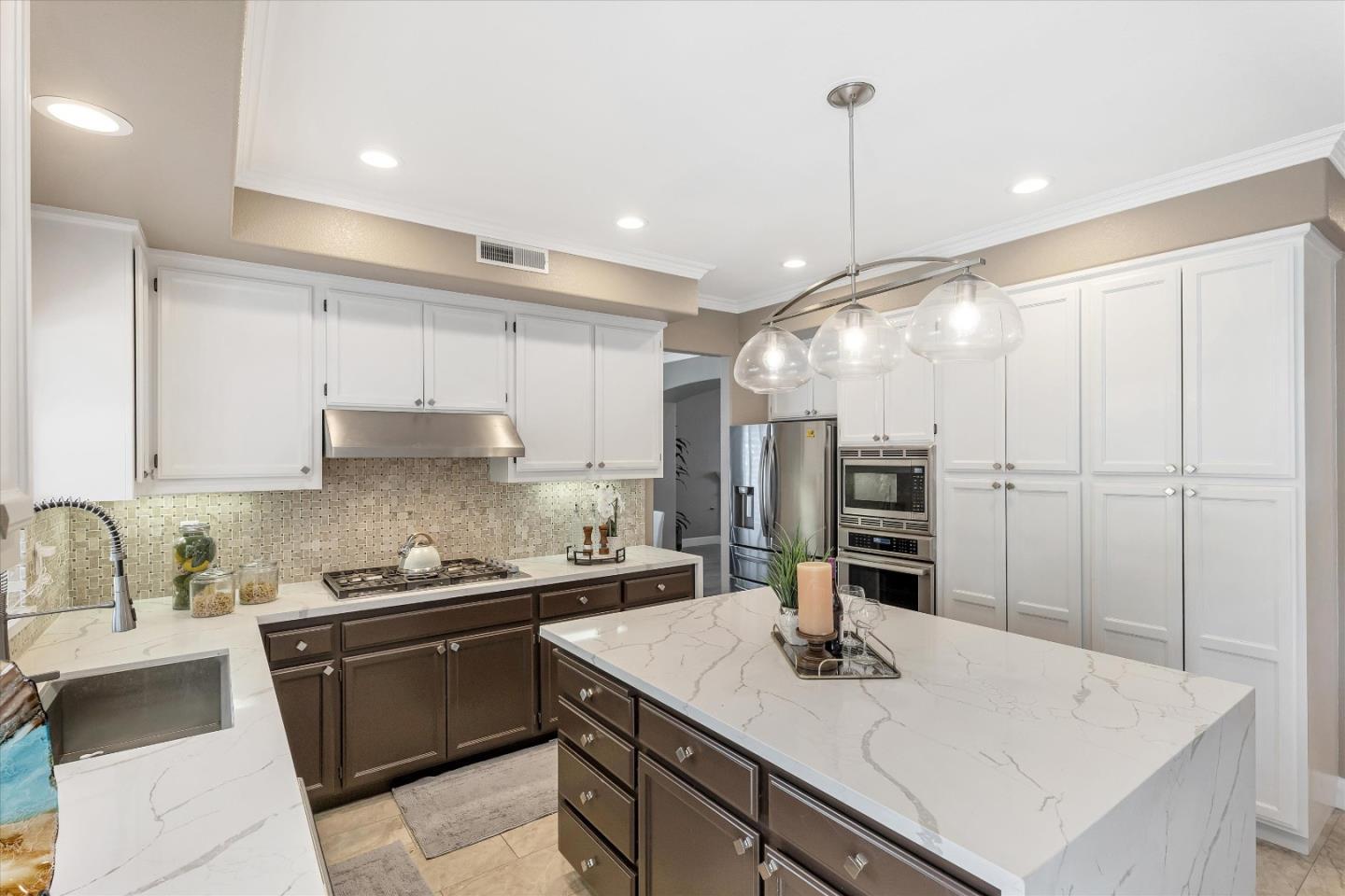 Detail Gallery Image 17 of 54 For 5213 Silvercrest Ridge Ct, San Jose,  CA 95135 - 5 Beds | 3 Baths