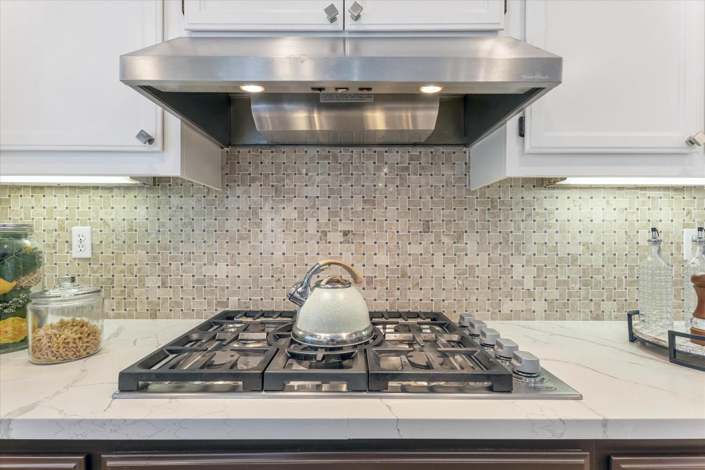 Detail Gallery Image 19 of 54 For 5213 Silvercrest Ridge Ct, San Jose,  CA 95135 - 5 Beds | 3 Baths